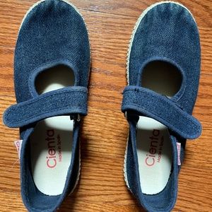 Cienta Mary Janes